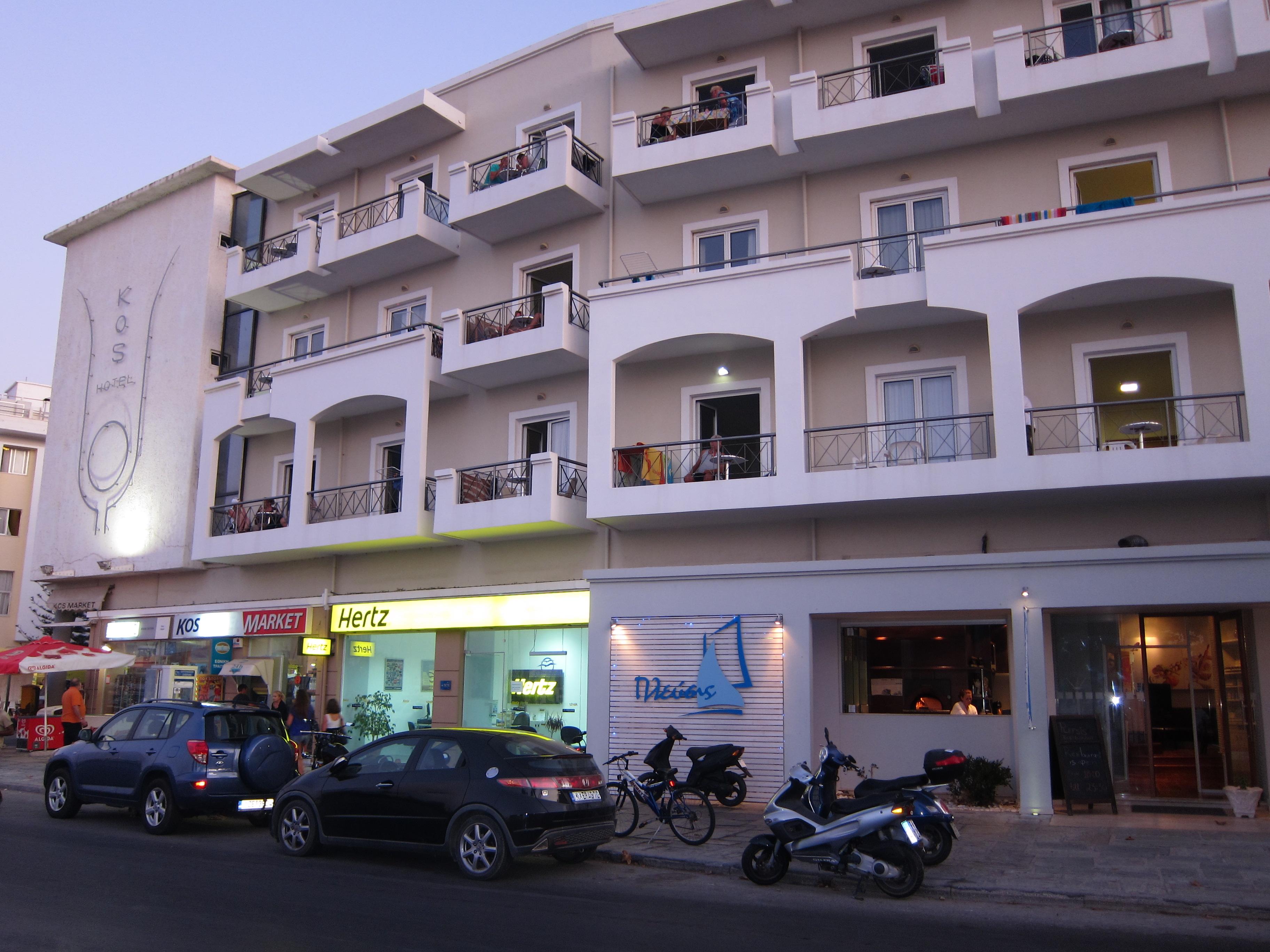 Divine & Aparthotel 4*