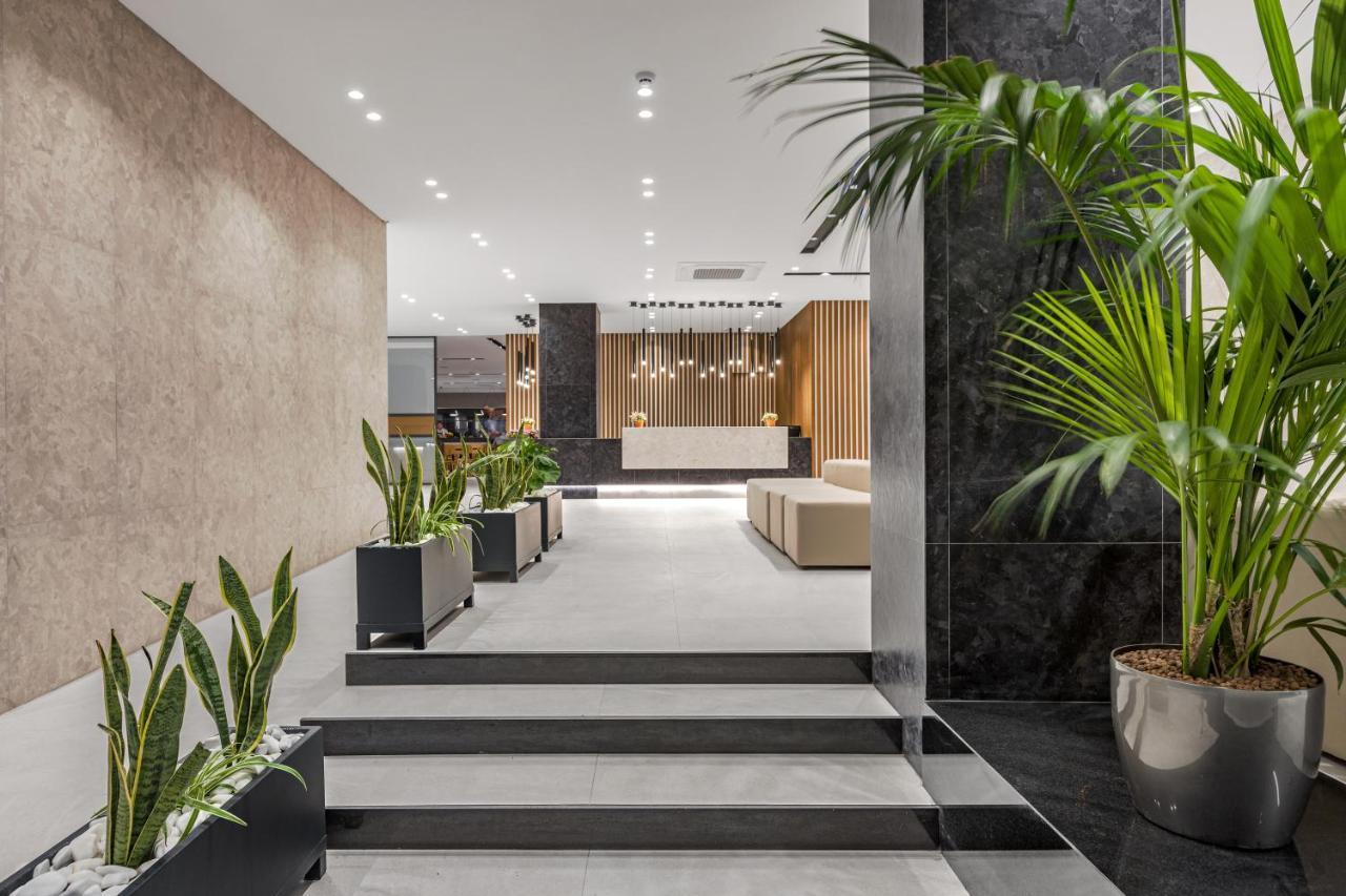 Aparthotel Divine & Kos